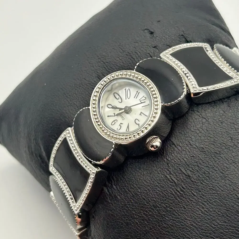 Unbranded discover timeless