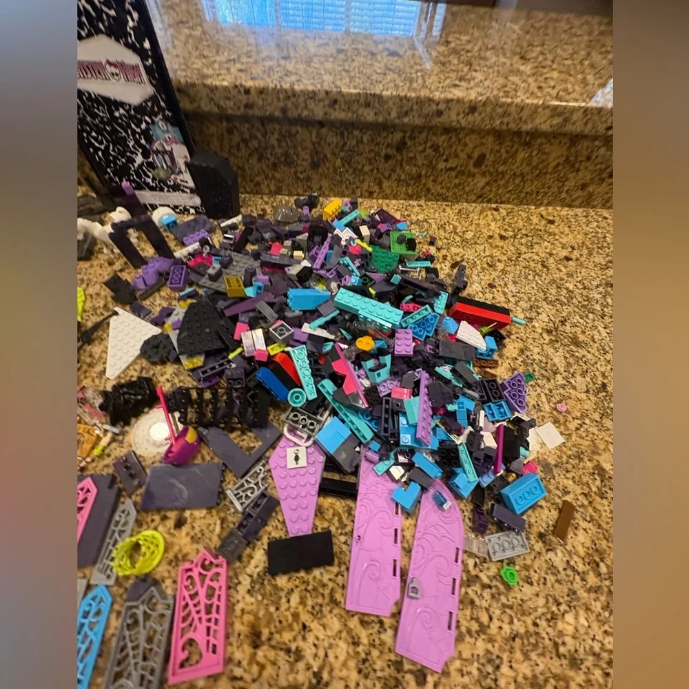 monster high these belong