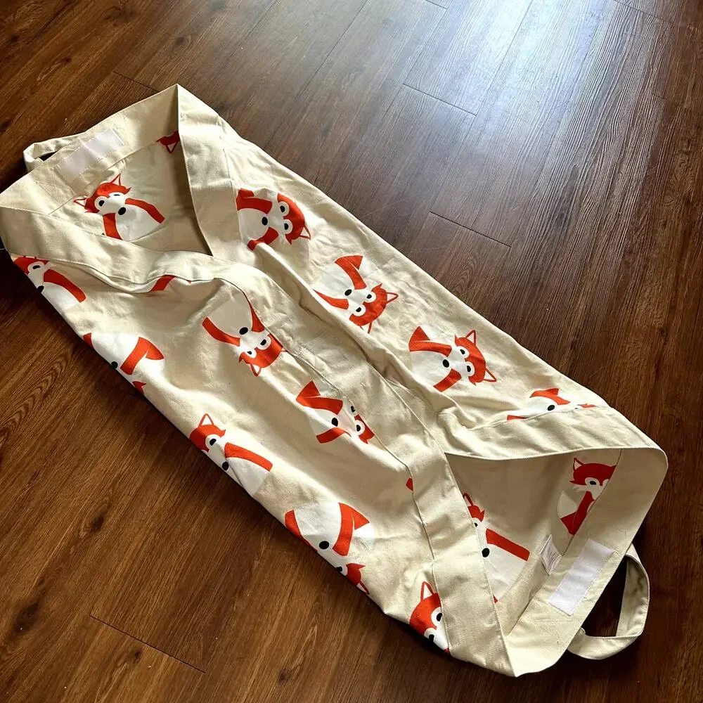3 Sprouts Convertible Toy Storage Bag and Portable Play Mat, Orange Fox Pattern