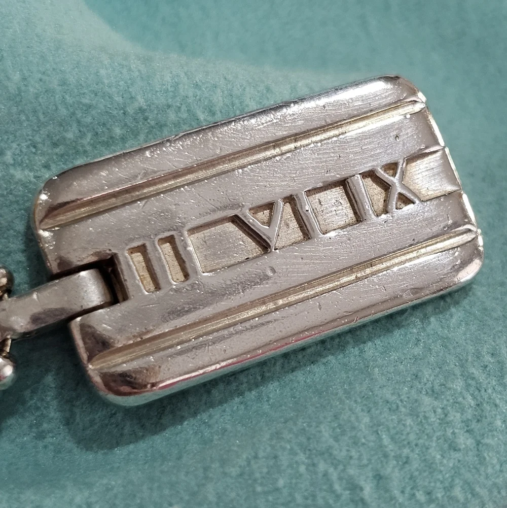 Tiffany & Co. beautifully timeless