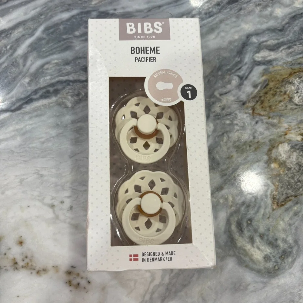Pack Of 2 Bibs Cream Boheme Natural Denmark Rubber Round Baby Pacifier Size 1