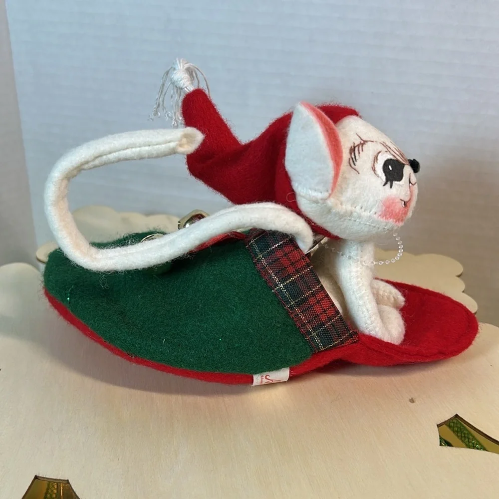 Annalee mouse slipper