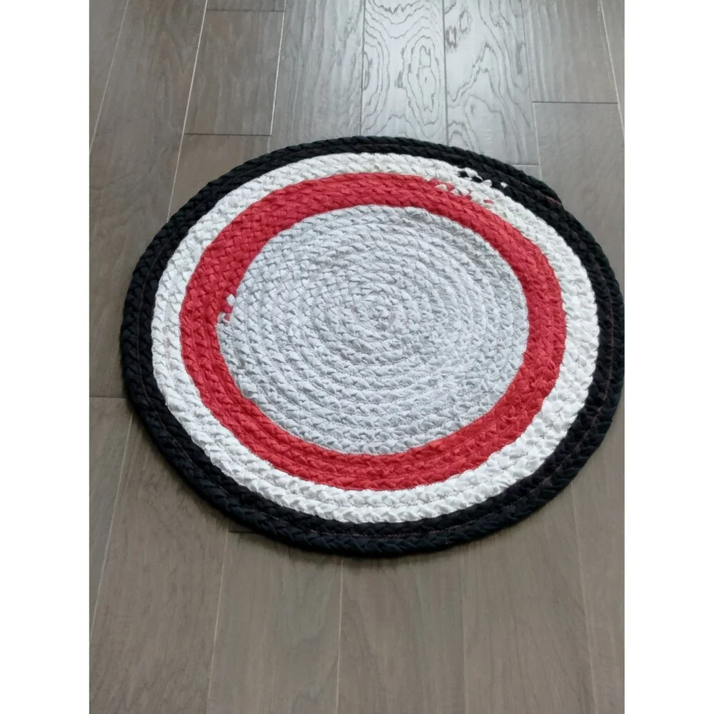 Bullseye Braided Rug Round 32-inch Black White Red Gray