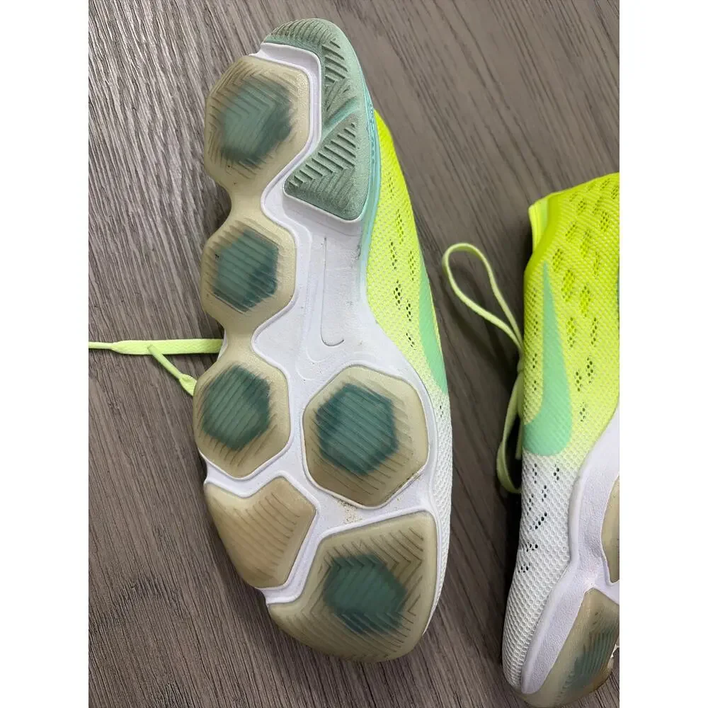 Nike Zoom Fit Agility Training Shoes Women’s Size 8.5 | Yellow | 684984-702