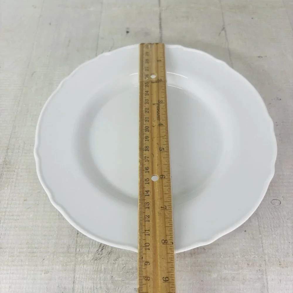 Ikea of Sweden UPPLAGA 21986 White Scalloped Porcelain Lunch Salad Plates Set 4