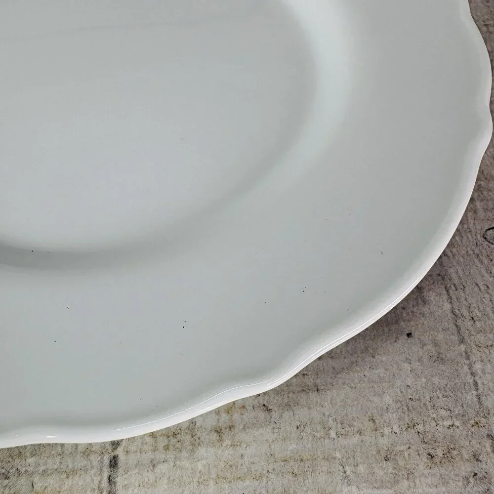 Ikea of Sweden UPPLAGA 21986 White Scalloped Porcelain Lunch Salad Plates Set 4