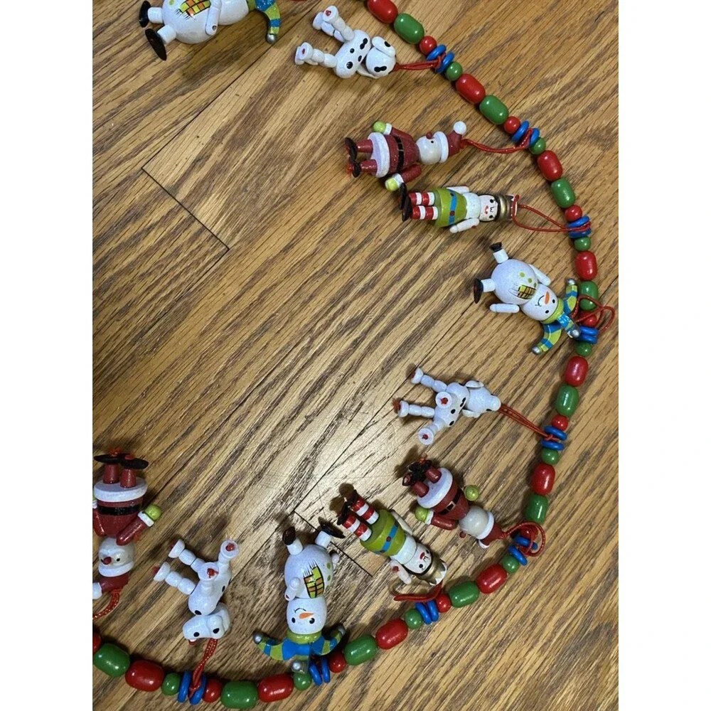 N/A santa 6ft