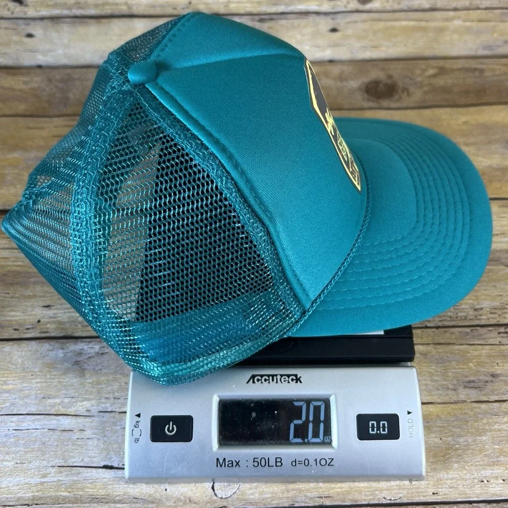 Nissun Cap branding surf school