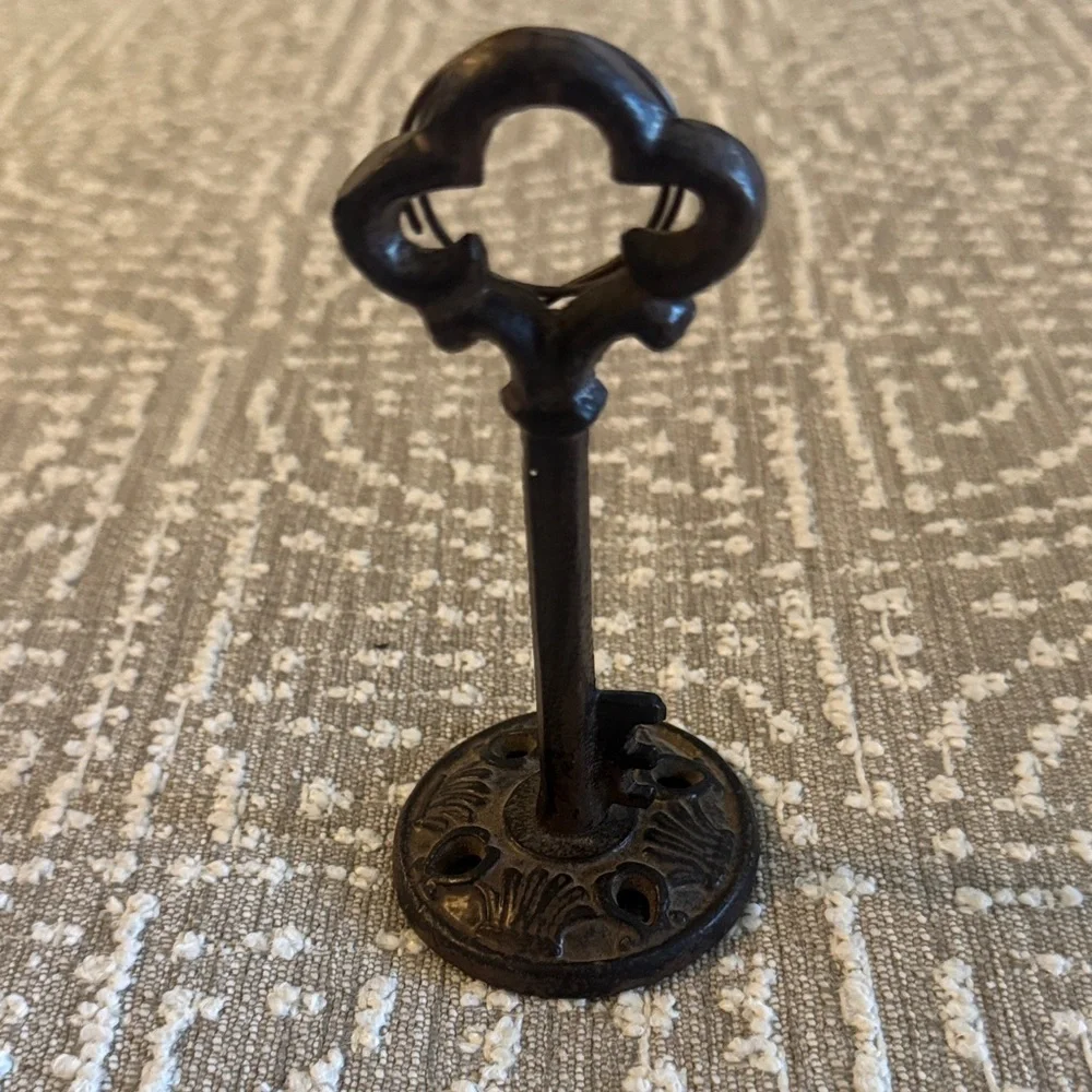N/A warm iron display