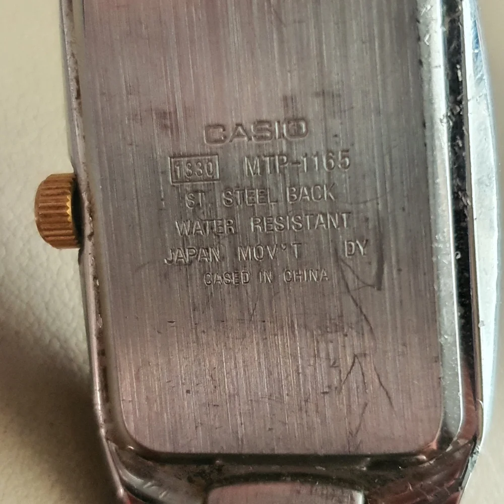 10/$20 Casio MTP-1165 Silver/Goldtone Stainless Steel Men's Watch