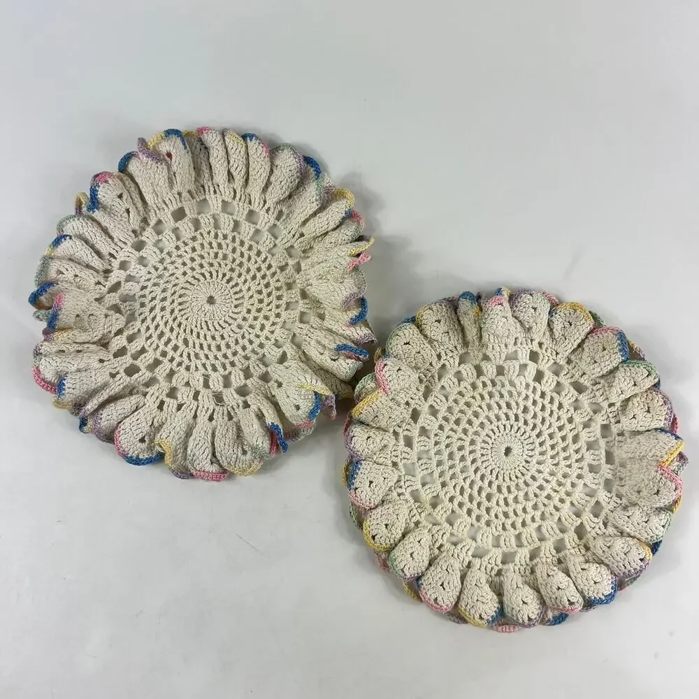 Vtg Crochet Pot Holders Set of 2 Round Ruffle Edge Doily Style 6.5