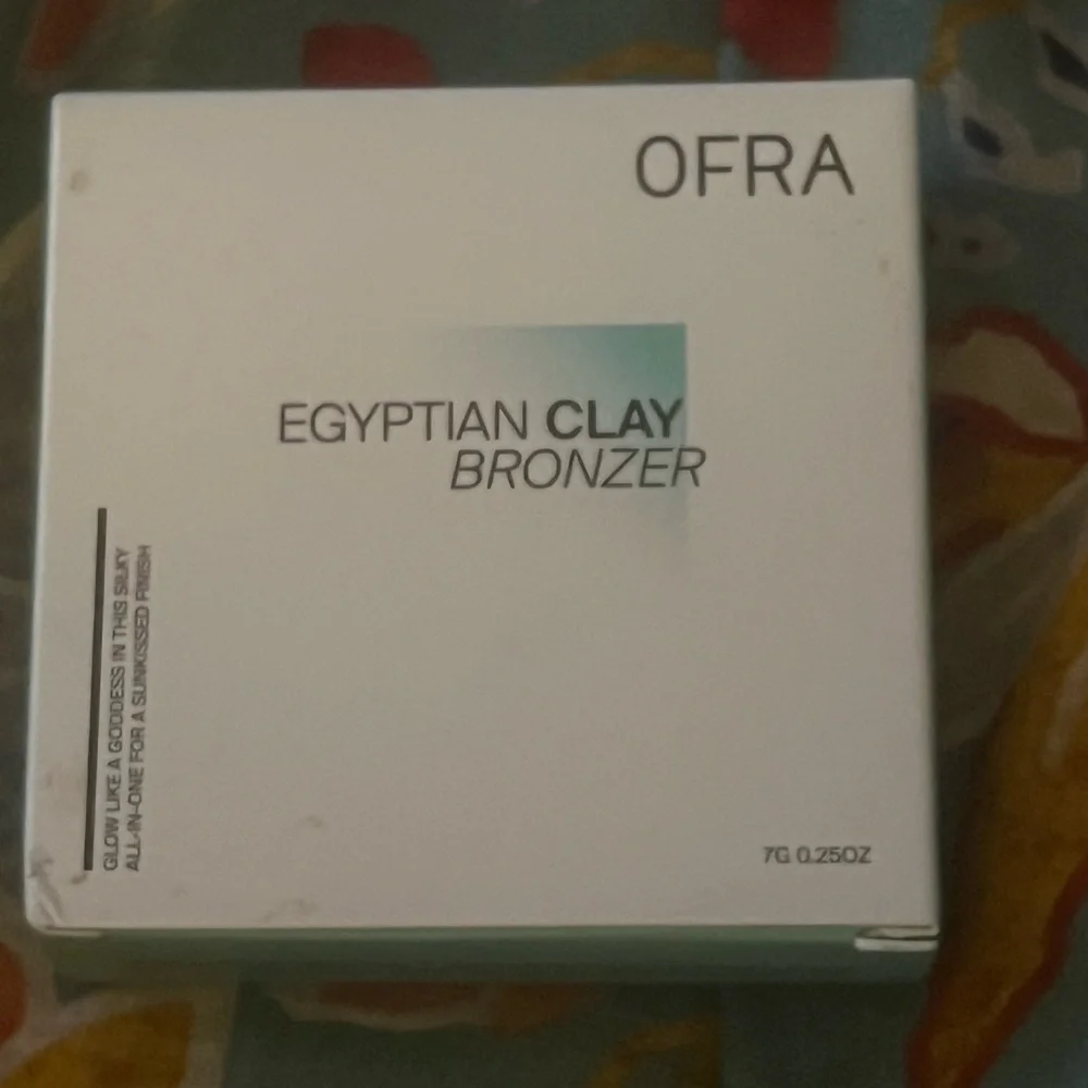 OFRA 3d pyramid