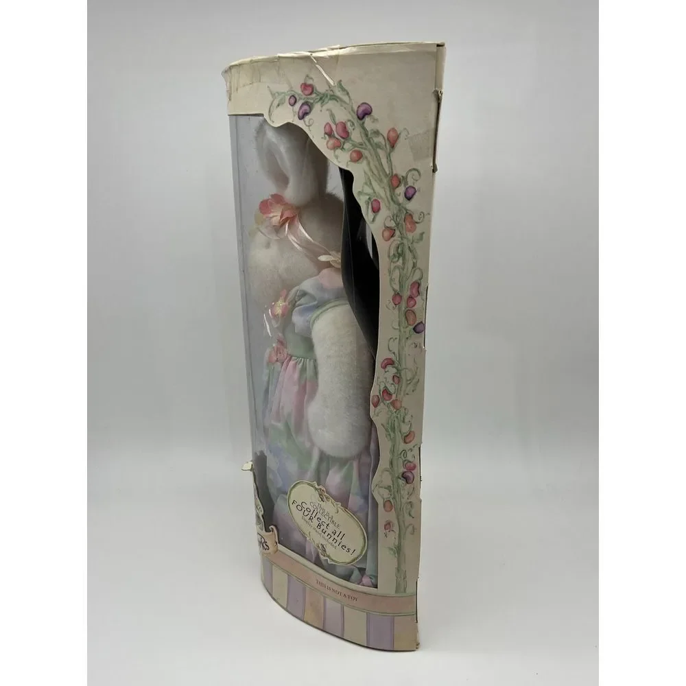 Rabbit Works Miss‎ Rainbow Rabbit new collectible Vintage