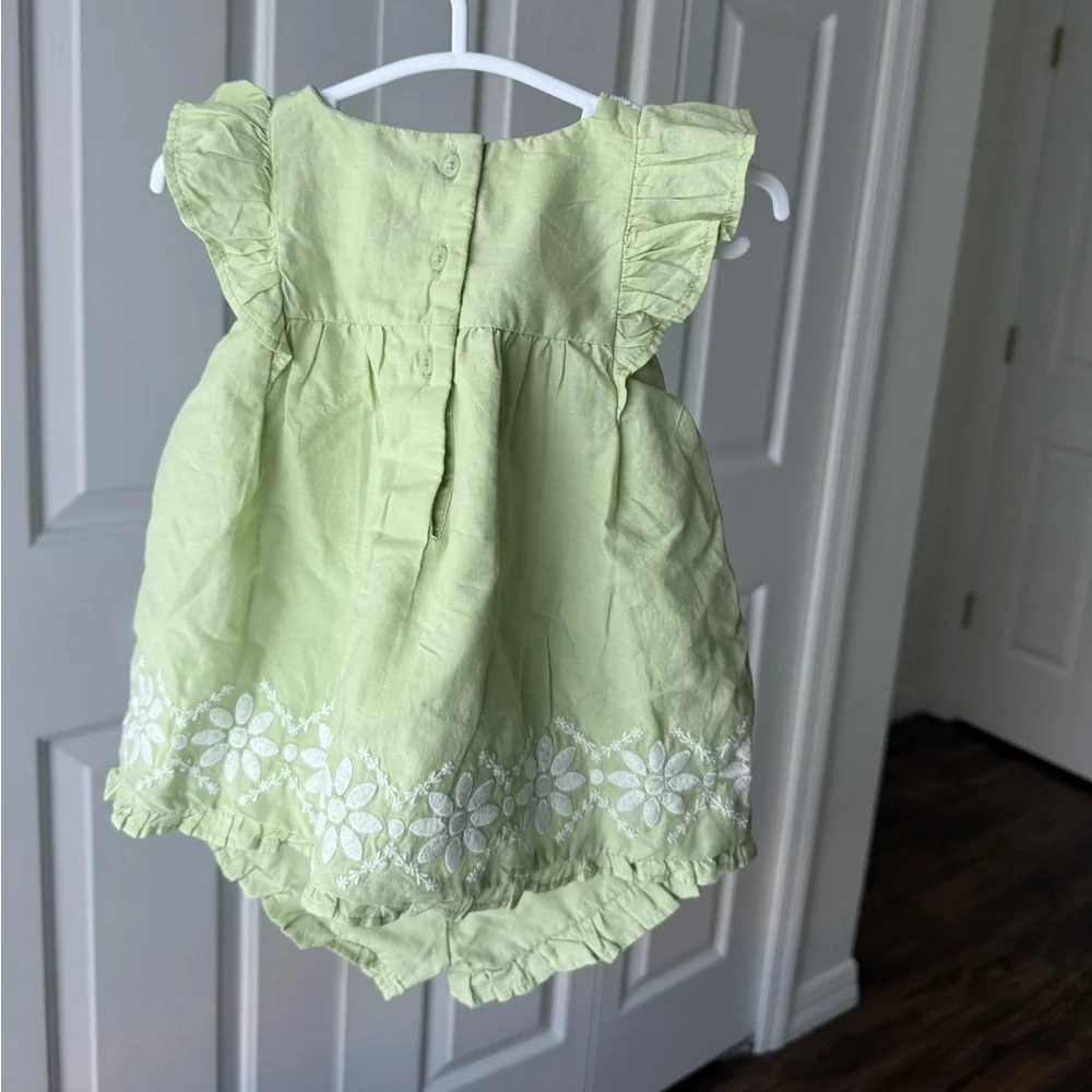 Janie and Jack Green Floral two piece set