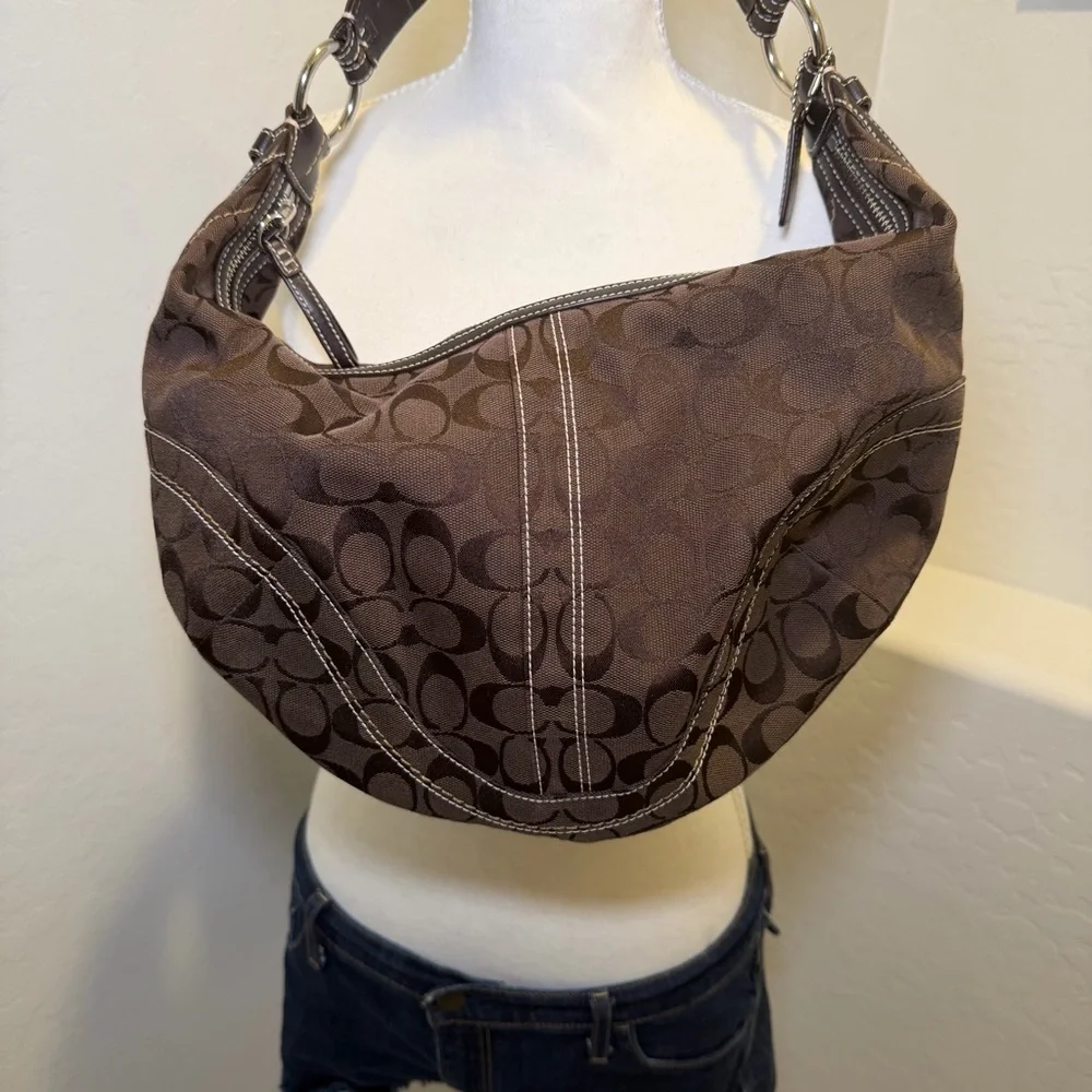 Coach authentic signature