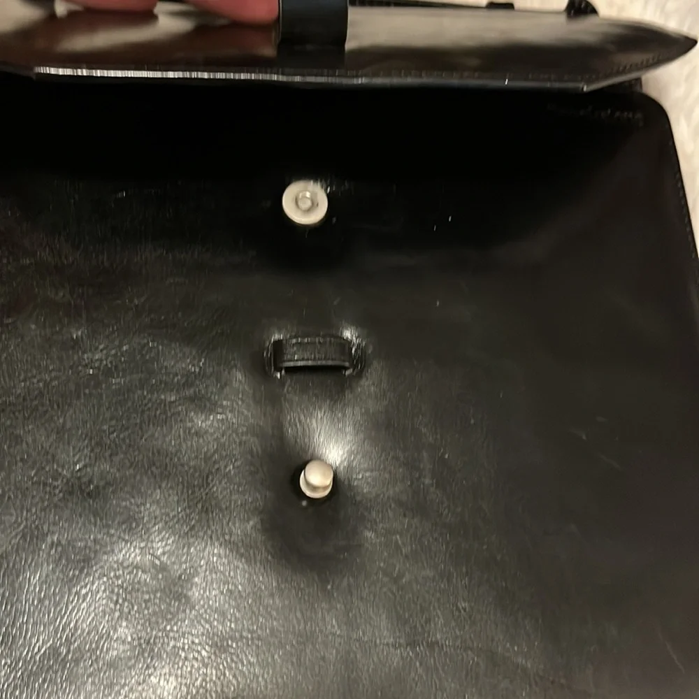Brookstone black leather