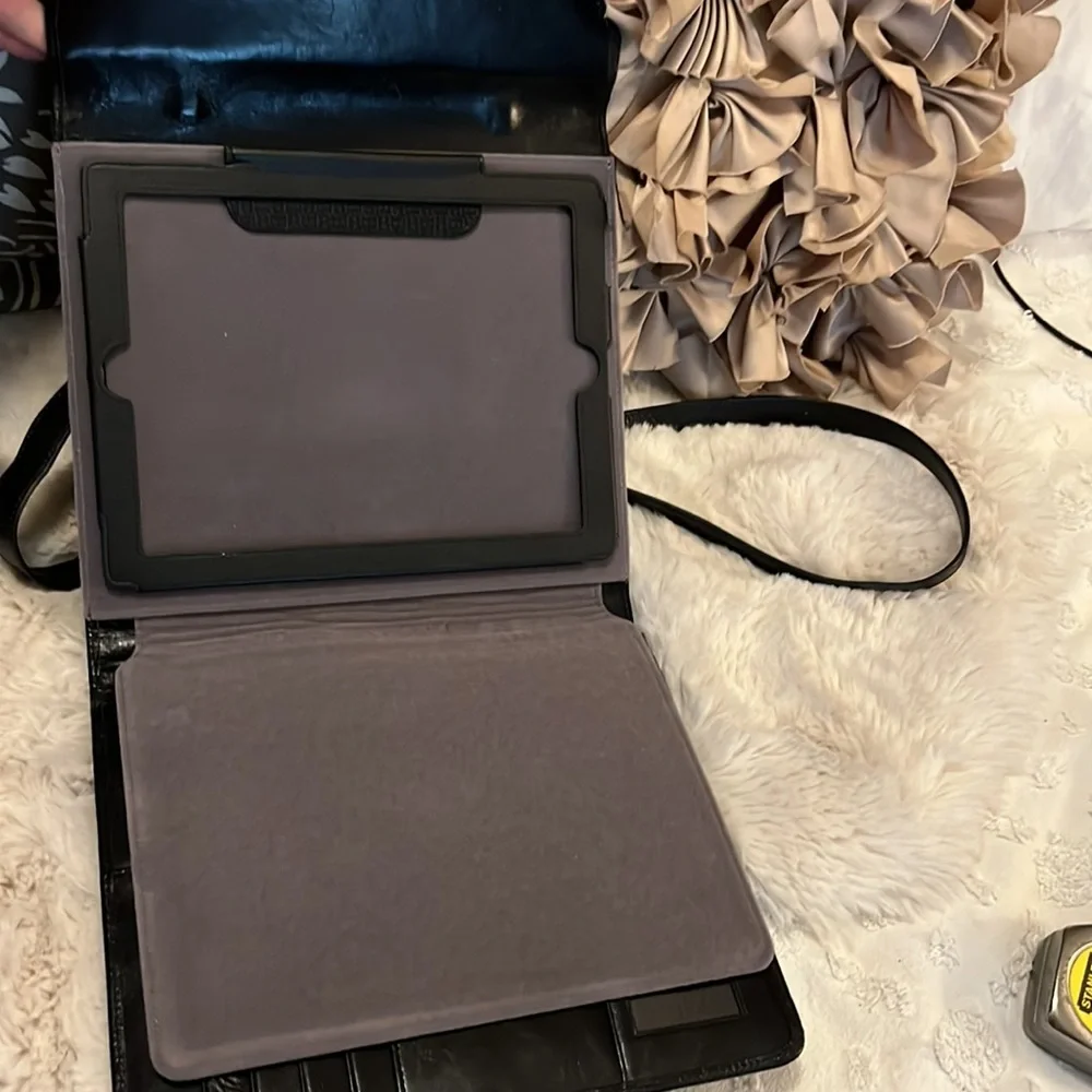 Brookstone black leather