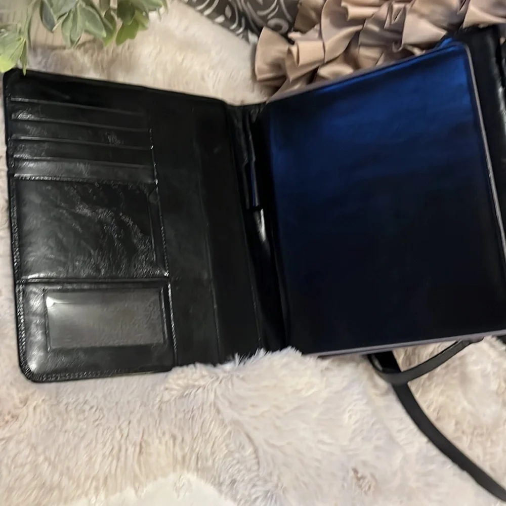 Brookstone black leather