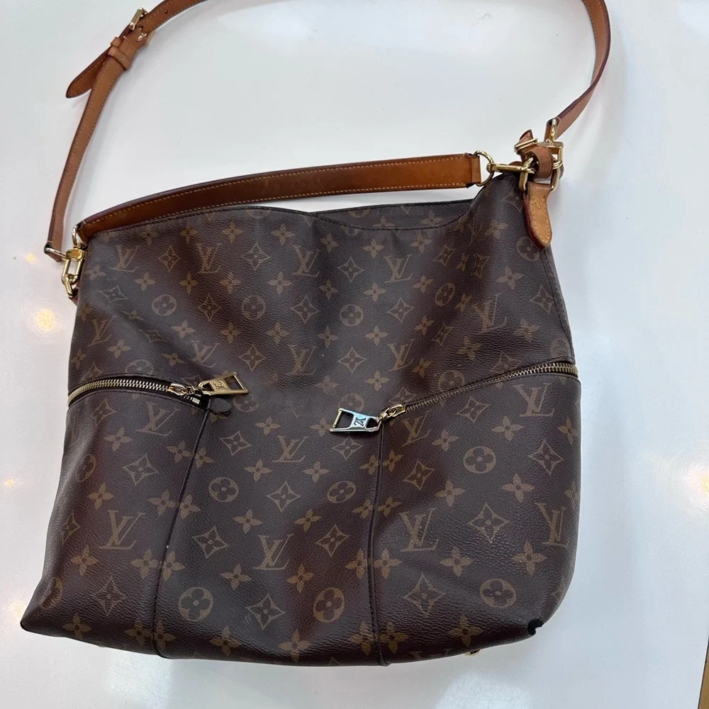 Louis Vuitton louis vuitton