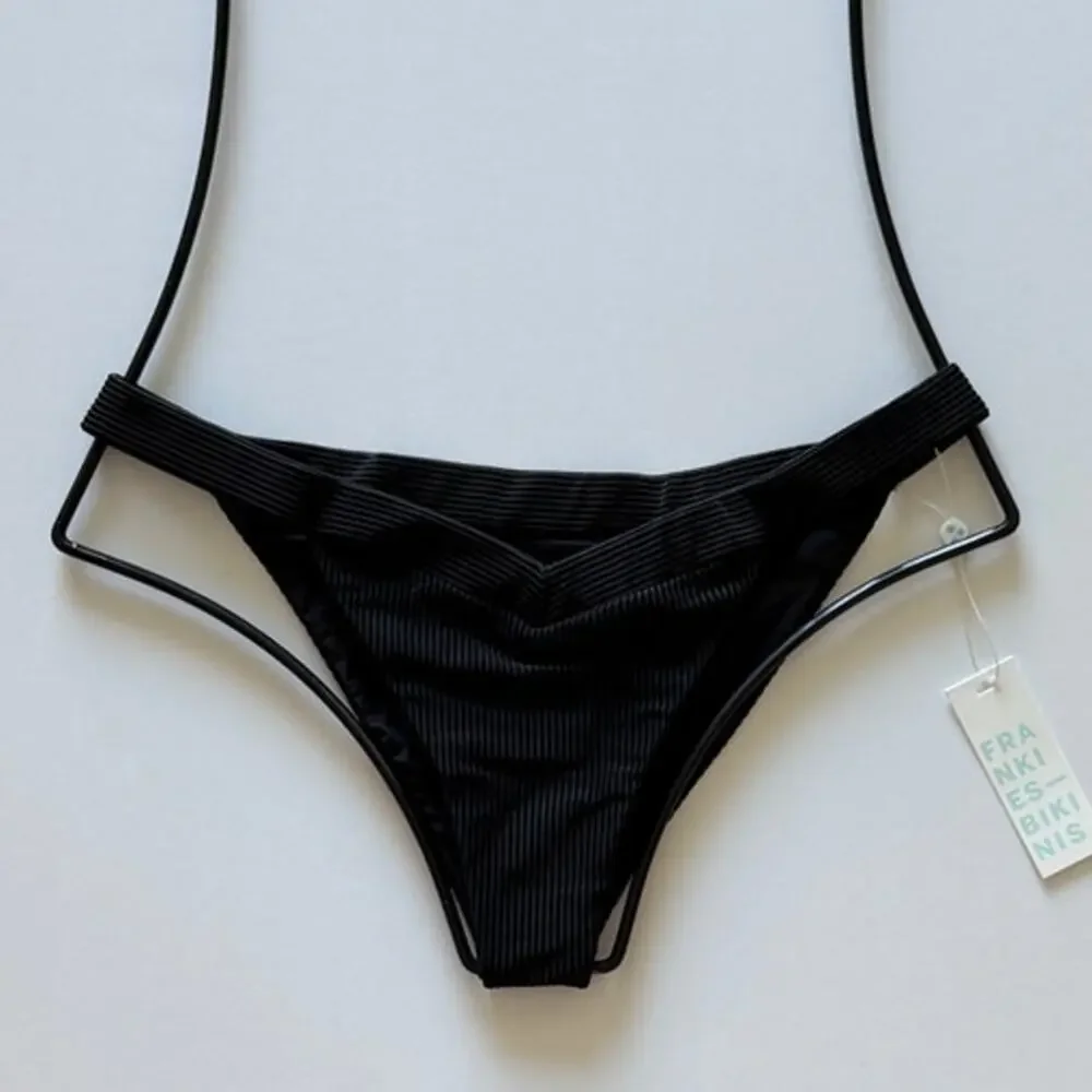 frankie’s bikinis