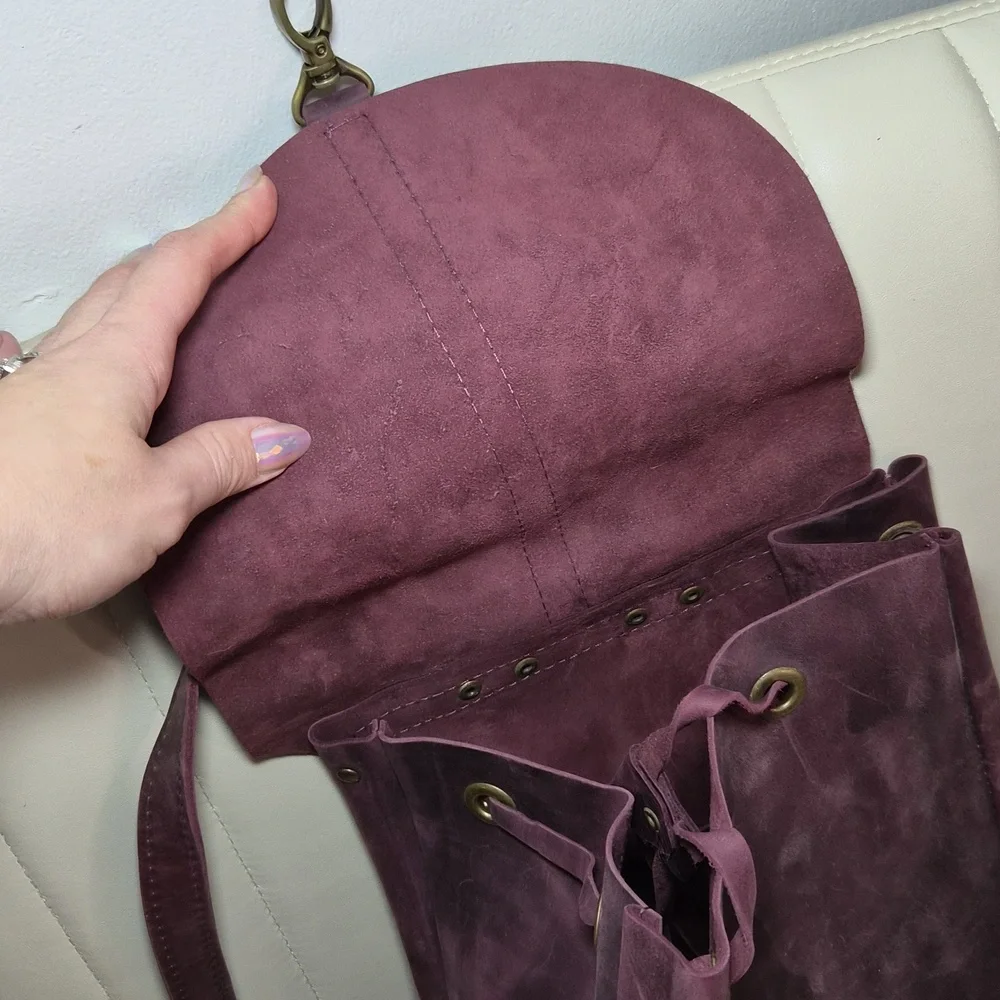 N/A premium burgundy