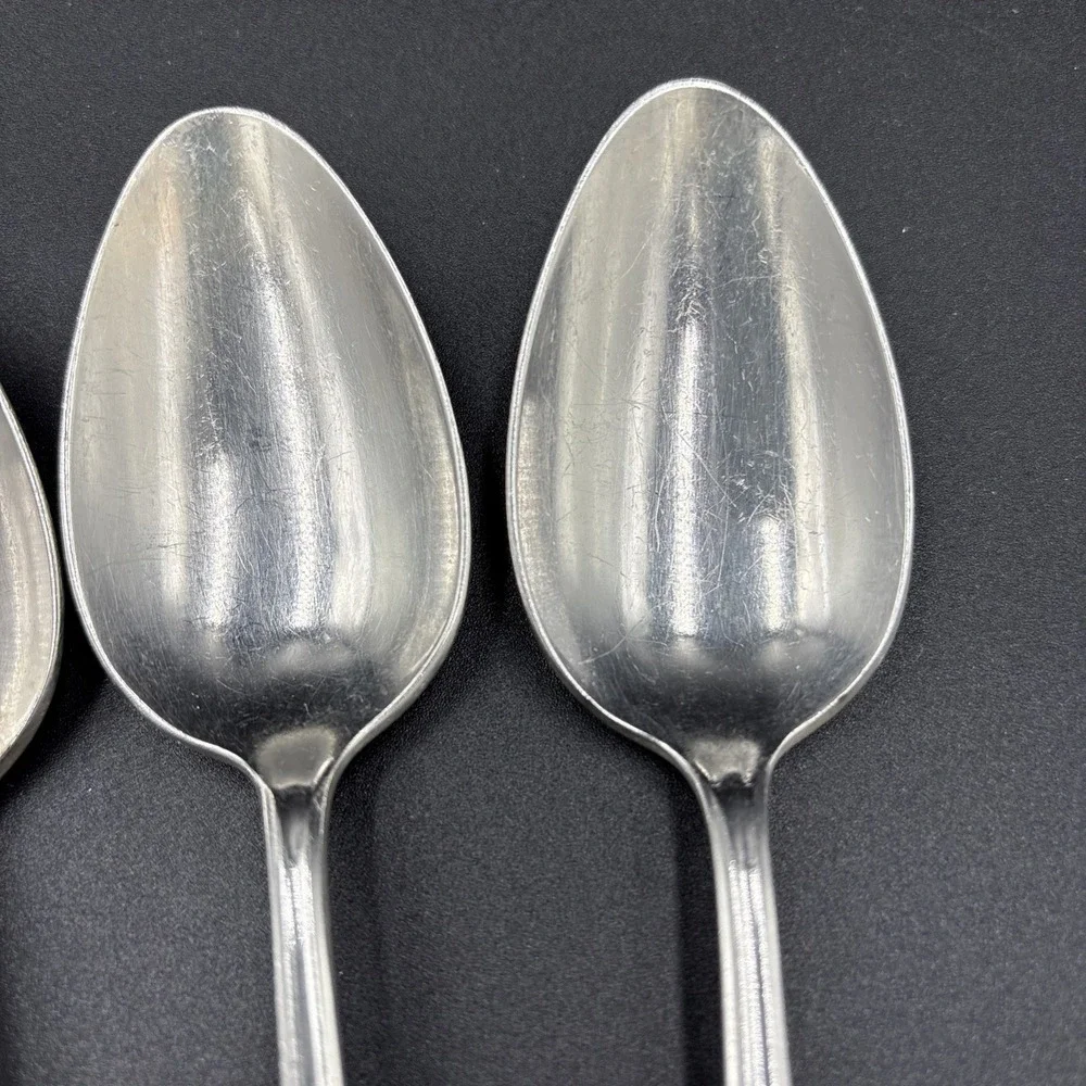 3 ROGERS INTERNATIONAL ETERNALLY YOURS SILVERPLATE OVAL SOUP SPOONS 7-1/4