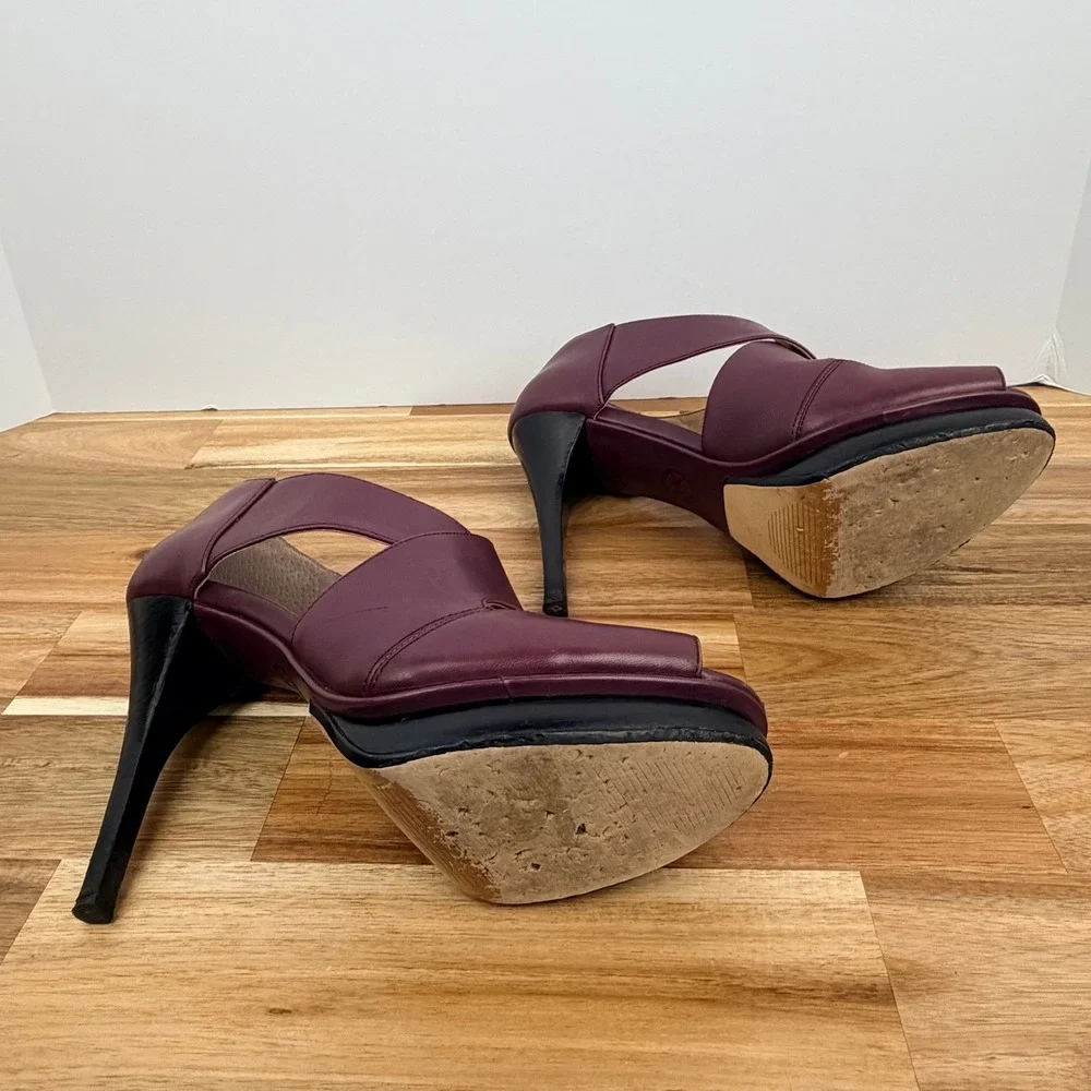 Michael Kors Plum Burgundy Leather Peep Toe Platform Heels Back Zip Womens 8M