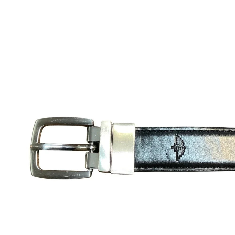 Dockers Boy Reversible Belt Black Brown Silver Buckle Size 30-32 12DO0103