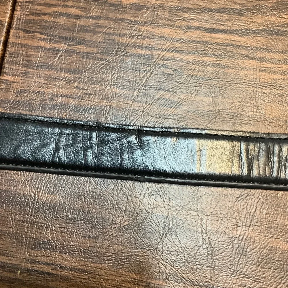 Dockers Boy Reversible Belt Black Brown Silver Buckle Size 30-32 12DO0103