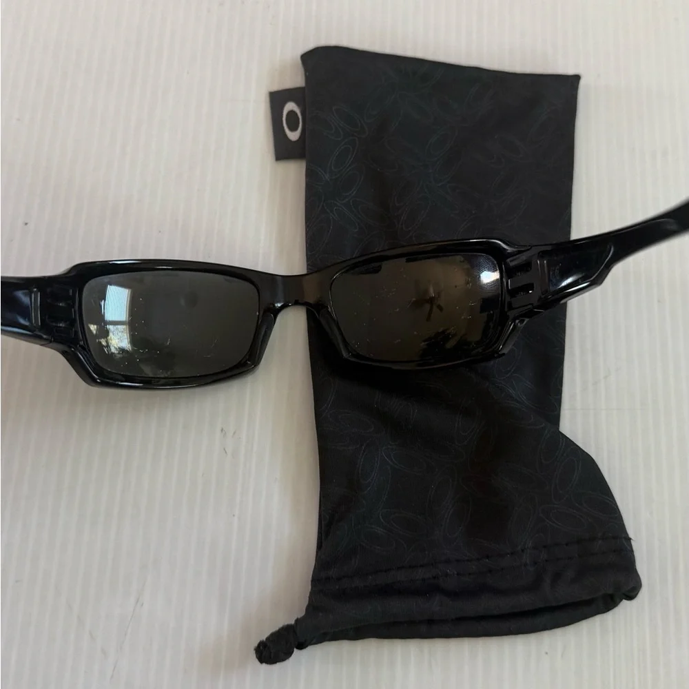 Oakley protection sport wear