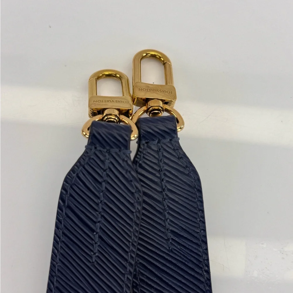 Louis Vuitton authentic louis