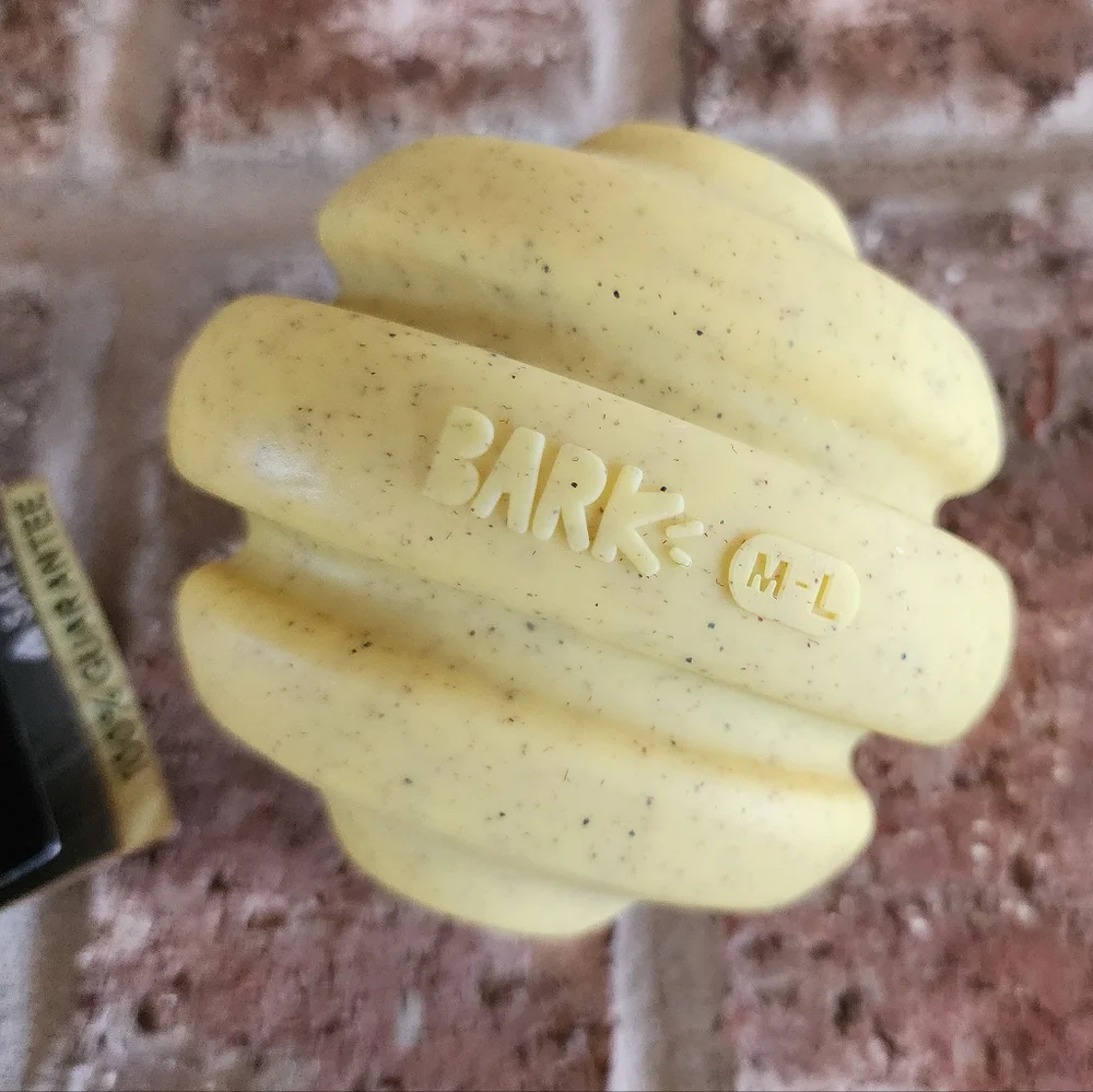Bark Super Chewer Hardy Honeycomb