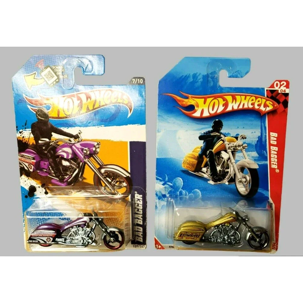 2012 Hot Wheels BAD BAGGER HW CITY WORKS '12 #137 & HIGHWAY '10 #194 LOT Of 2