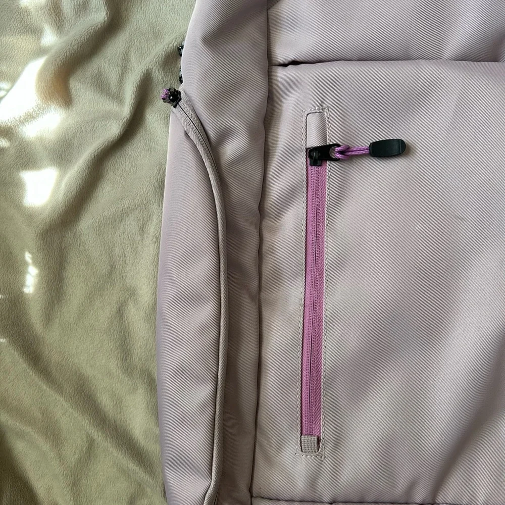SWISSGEAR Viibe Core Dusty Lilac Travel Backpack with Charger Cord