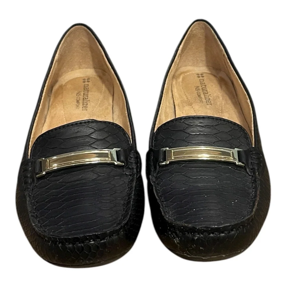 Naturalizer Black Embossed Snake Print Loafer Flats‎ Women's Size 7M N5 Comfort