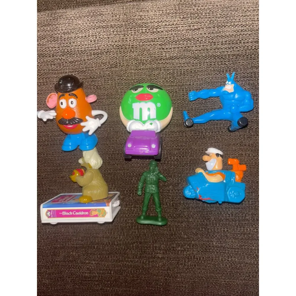 Vintage Toy Lot Figurines Potato Head Fred Flintstone Black Cauldron 1980s