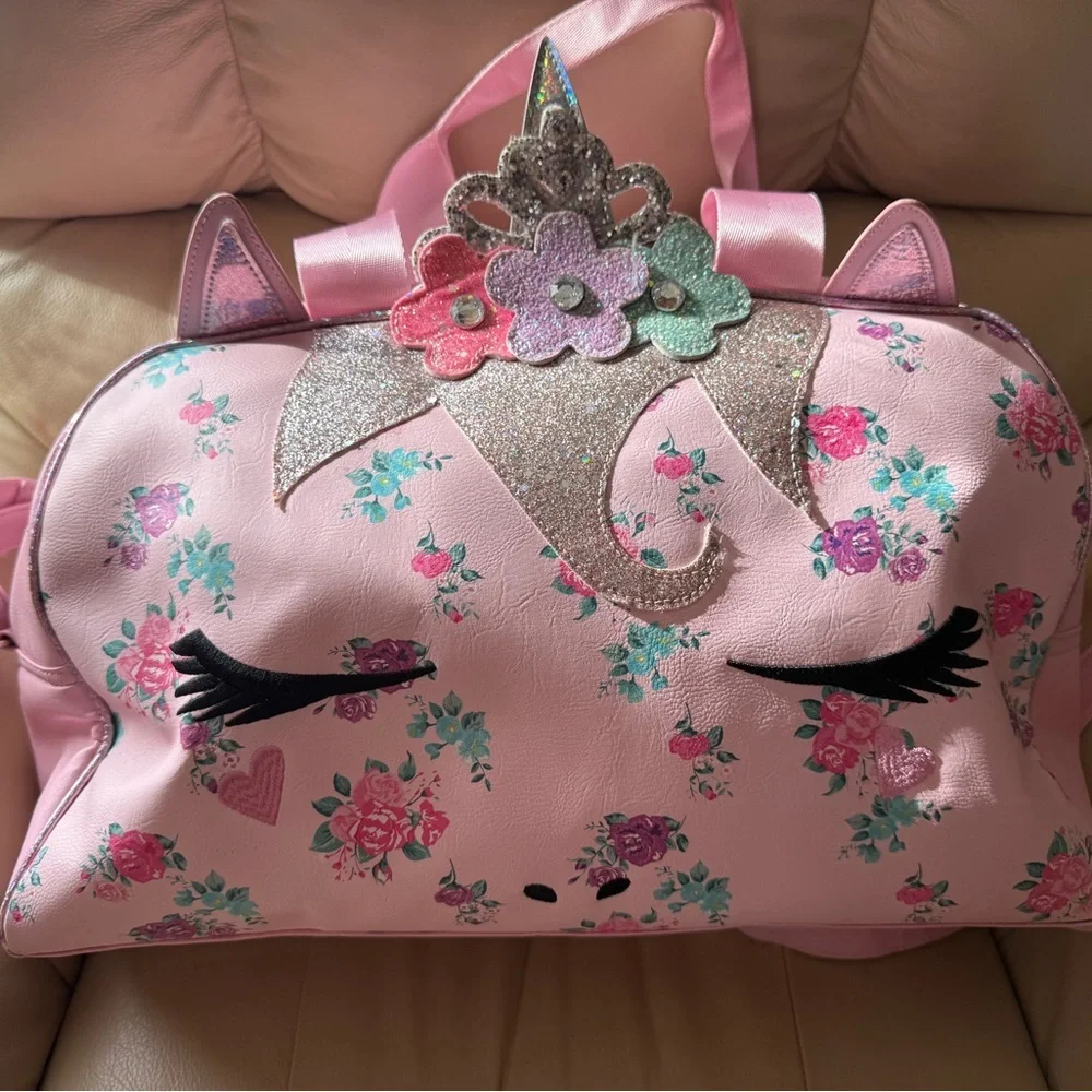 Omg Accessories adorable pink