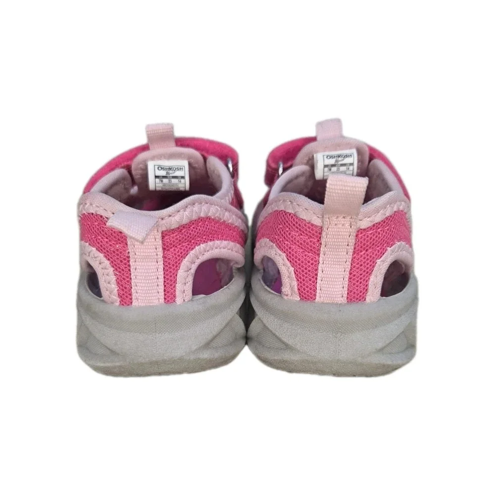 Oshkosh Toddler Girls Spring Summer Pink Play Sandals Size 7 Toddler.