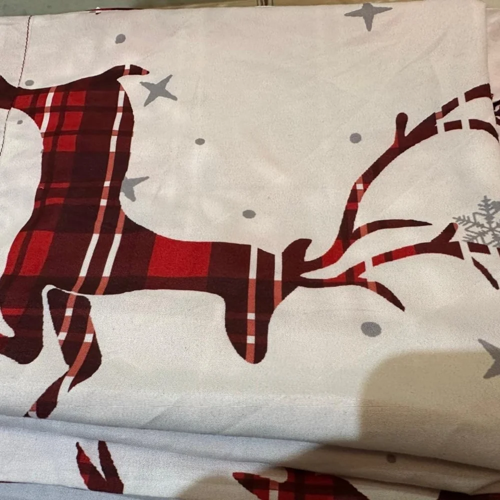 N/A snowflake white motifs