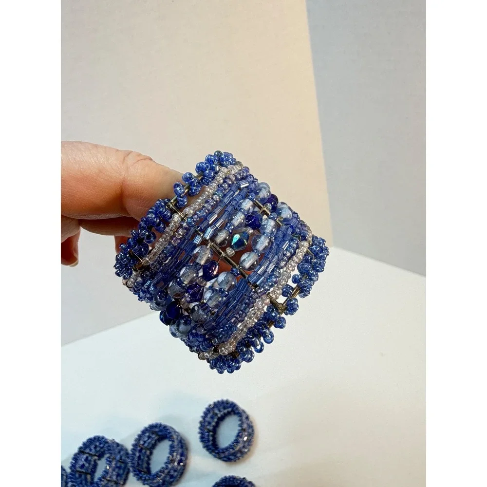 Xochi visible pattern style