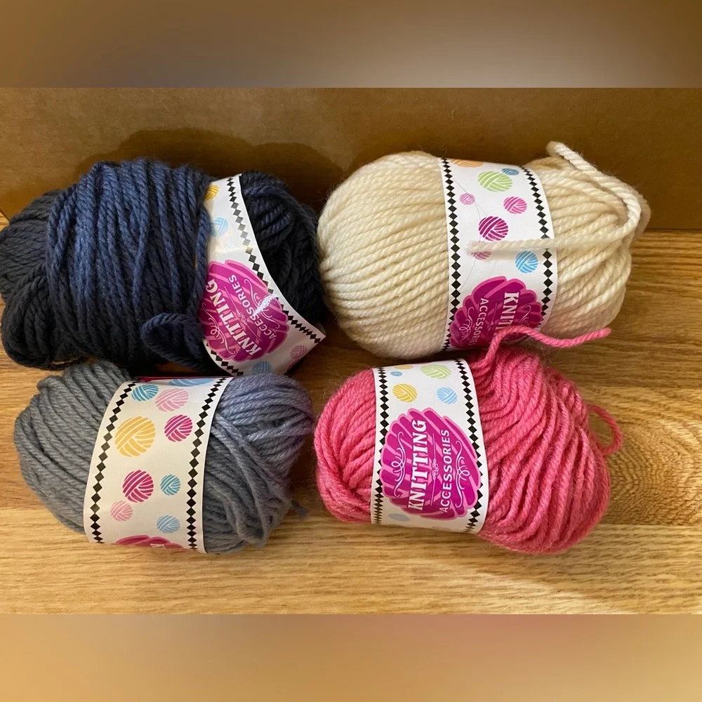 N/A portable knitting