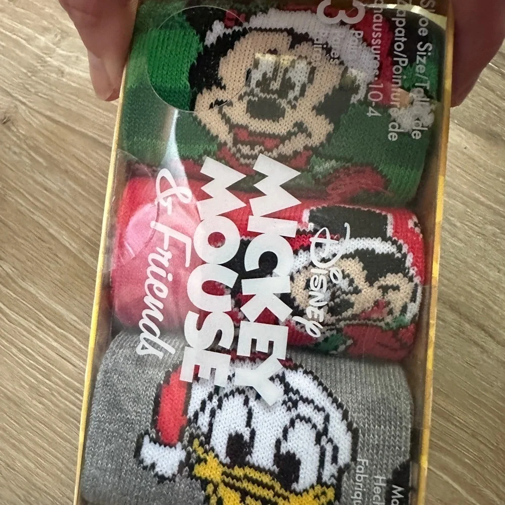 NIB Kids Disney Mickey Christmas Socks 3 Pk Gift Set