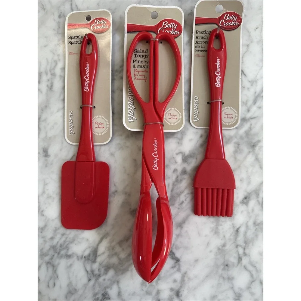 Betty Crocker 2012 Silicone Spatula Salad Tongs Basting Brush NWT