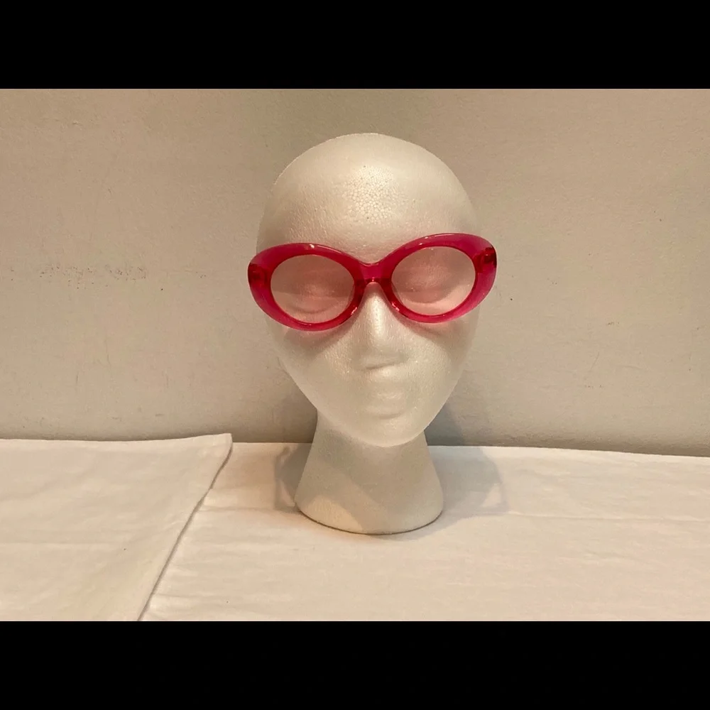 Diff Eyewear heads crystal from