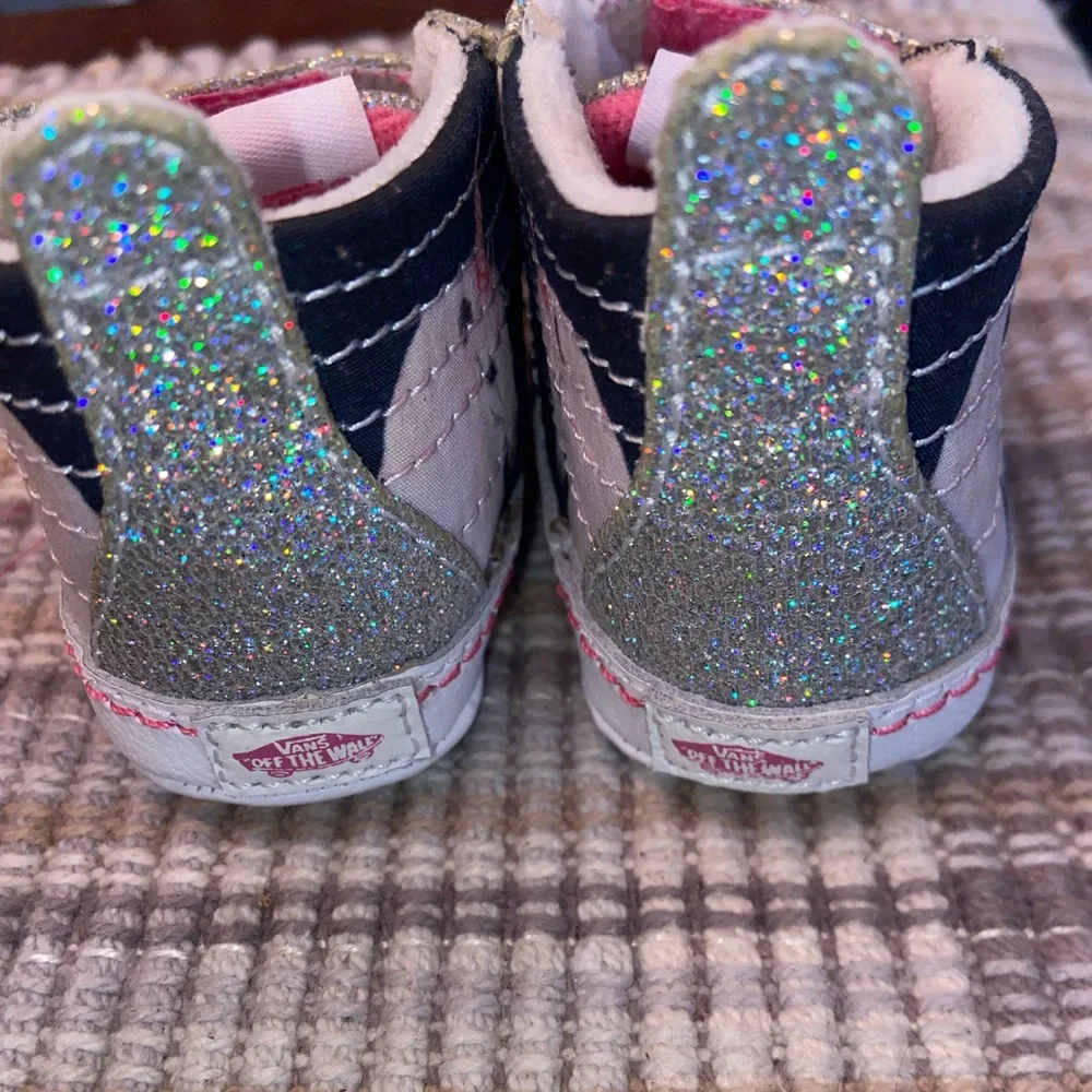 Vans~Off The Wall~Infant Girl Unicorn Silver Glitter Crib Shoes~SK8~Size 1~NWOT