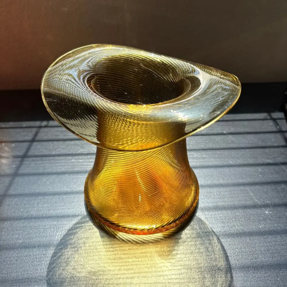 None and/or Unknown vintage amber