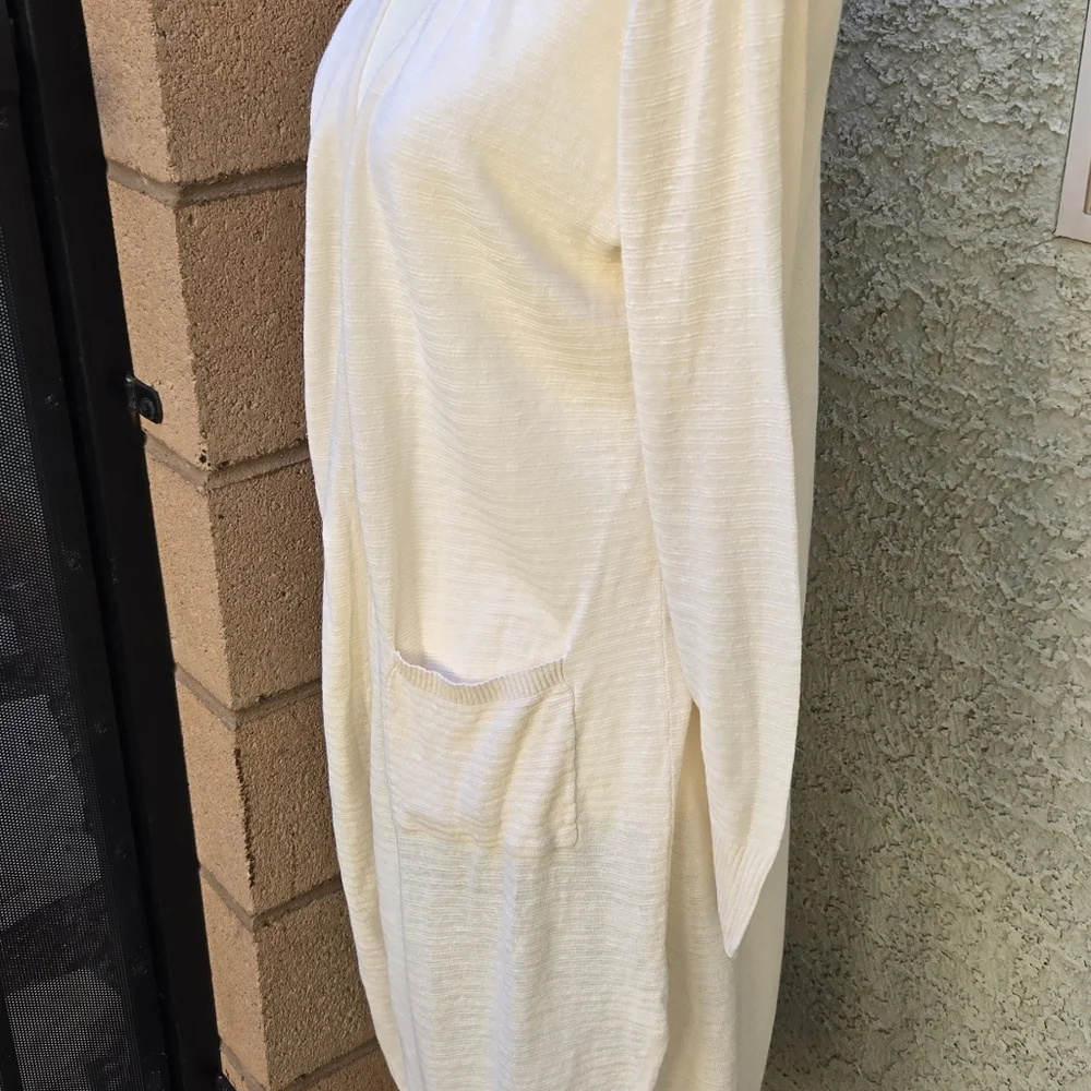Rachel Zoe lightweight cream