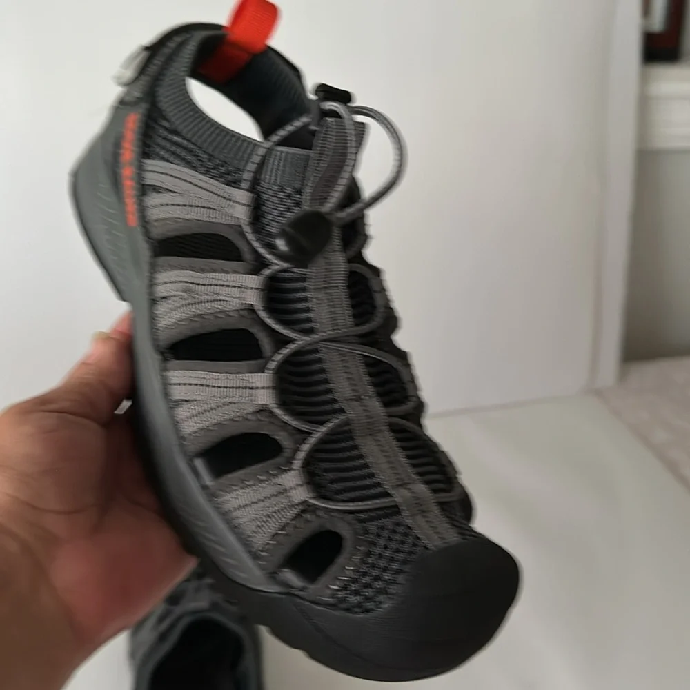 Eddie Bauer durable water