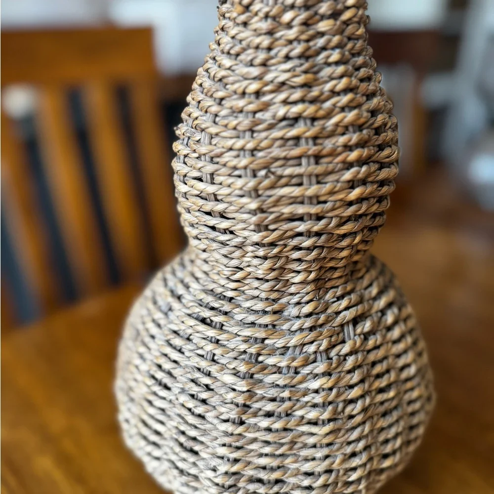Vintage rattan wicker Lamp no shade Boho Cottage Core 11.5” Works
