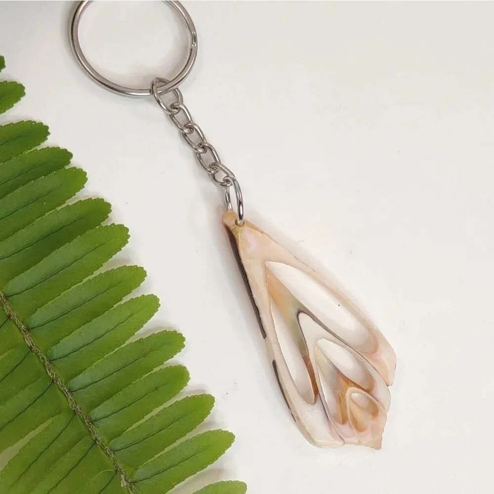 Hand Crafted seashell keyring